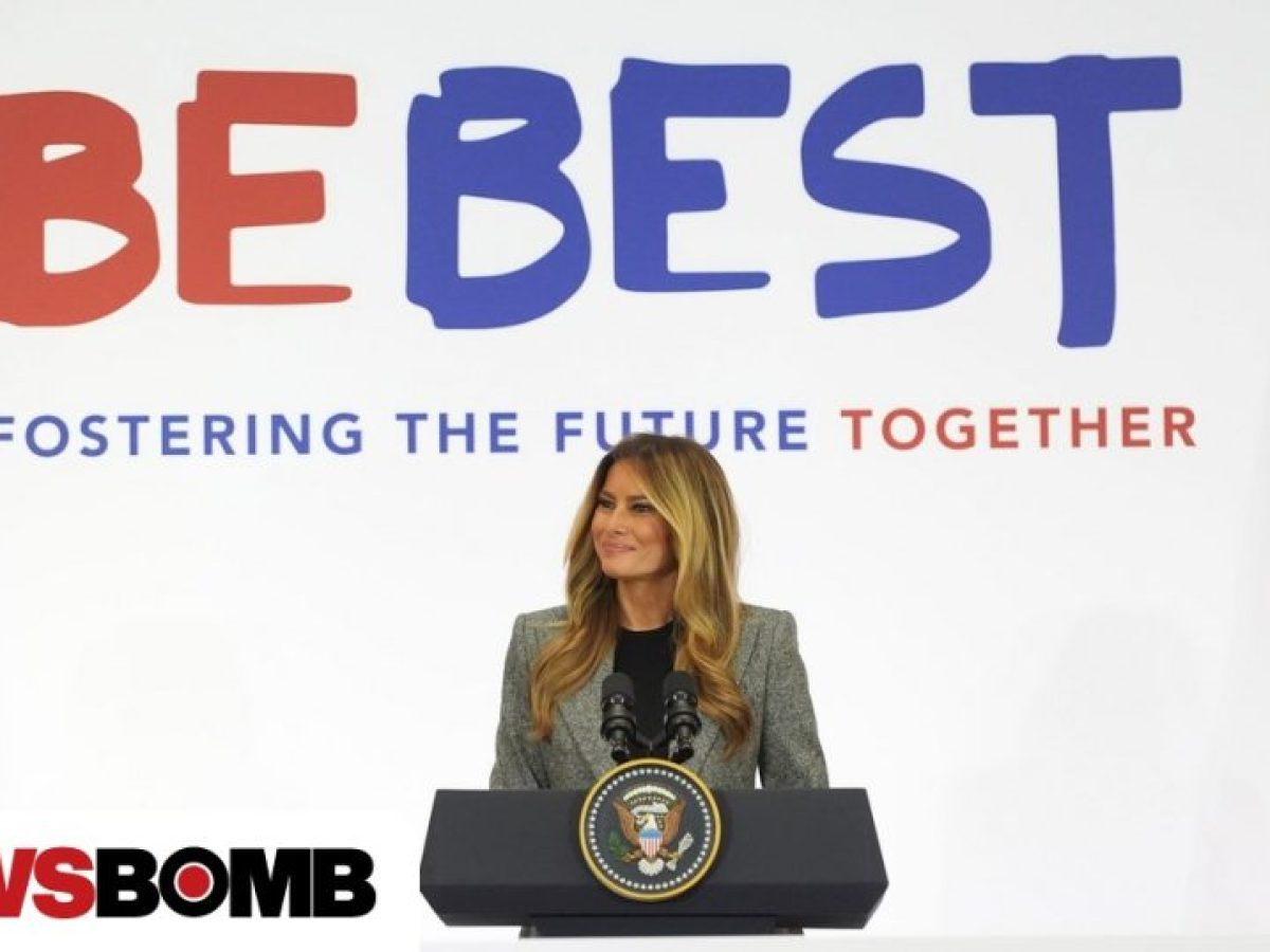 ΗΠΑ: Πώς ο Έλληνας πρέσβης στην Ουάσιγκτον διόρθωσε το «Μακεδονία» της Μελάνια