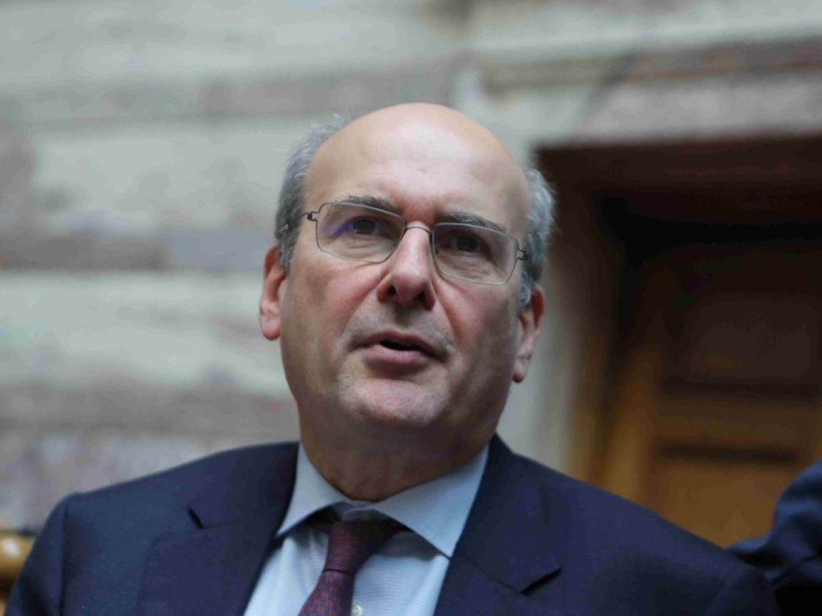 Κ. Χατζηδάκης: Απευθείας στην τσέπη του καταναλωτή οι μειώσεις στα καύσιμα