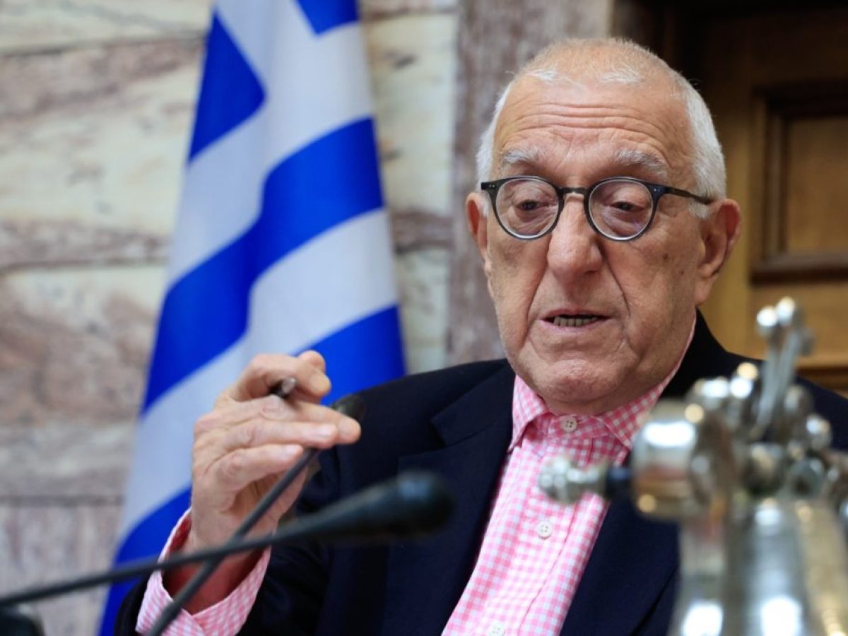 Κακλαμάνης: «Η Κύπρος δεν είναι και δεν θα μείνει ποτέ μόνη της»