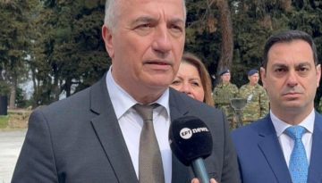 Καλαφάτης: “Τιμούμε εκείνους που έδωσαν τη ζωή τους στο όνομα της Πατρίδας και της Ελευθερίας”