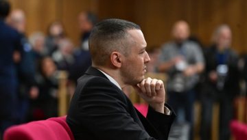 Κασιδιάρης: «Ευτυχώς δεν εισηγήθηκαν να με στείλουν στα σιβηριανά γκουλάγκ του Στάλιν»