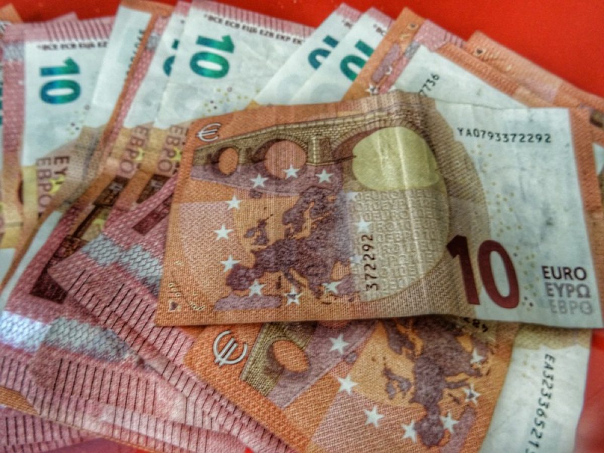 Κατώτατος μισθός: Αυτή είναι η αύξηση που ανακοίνωσε ο Κ. Μητσοτάκης