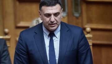 &Kappa;&iota;&kappa;ί&lambda;&iota;&alpha;&sigmaf;: &laquo;172 &epsilon;&lambda;&lambda;&eta;&nu;ό&kappa;&tau;&eta;&tau;&alpha; &pi;&lambda;&omicron;ί&alpha; &sigma;&tau;&eta;&nu; &epsilon;&mu;&pi;ό&lambda;&epsilon;&mu;&eta; &zeta;ώ&nu;&eta; &tau;&omega;&nu; &Sigma;&tau;&epsilon;&nu;ώ&nu; &tau;&omicron;&upsilon; &Omicron;&rho;&mu;&omicron;ύ&zeta;&raquo;