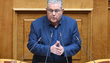 &Kappa;&omicron;&upsilon;&tau;&sigma;&omicron;ύ&mu;&pi;&alpha;&sigmaf;: &laquo;&Eta; &kappa;&upsilon;&beta;έ&rho;&nu;&eta;&sigma;&eta; &beta;ά&zeta;&epsilon;&iota; &tau;&eta; &chi;ώ&rho;&alpha; &sigma;&tau;&omicron; &mu;ά&tau;&iota; &tau;&omicron;&upsilon; &pi;&omicron;&lambda;&epsilon;&mu;&iota;&kappa;&omicron;ύ &kappa;&upsilon;&kappa;&lambda;ώ&nu;&alpha;&raquo;