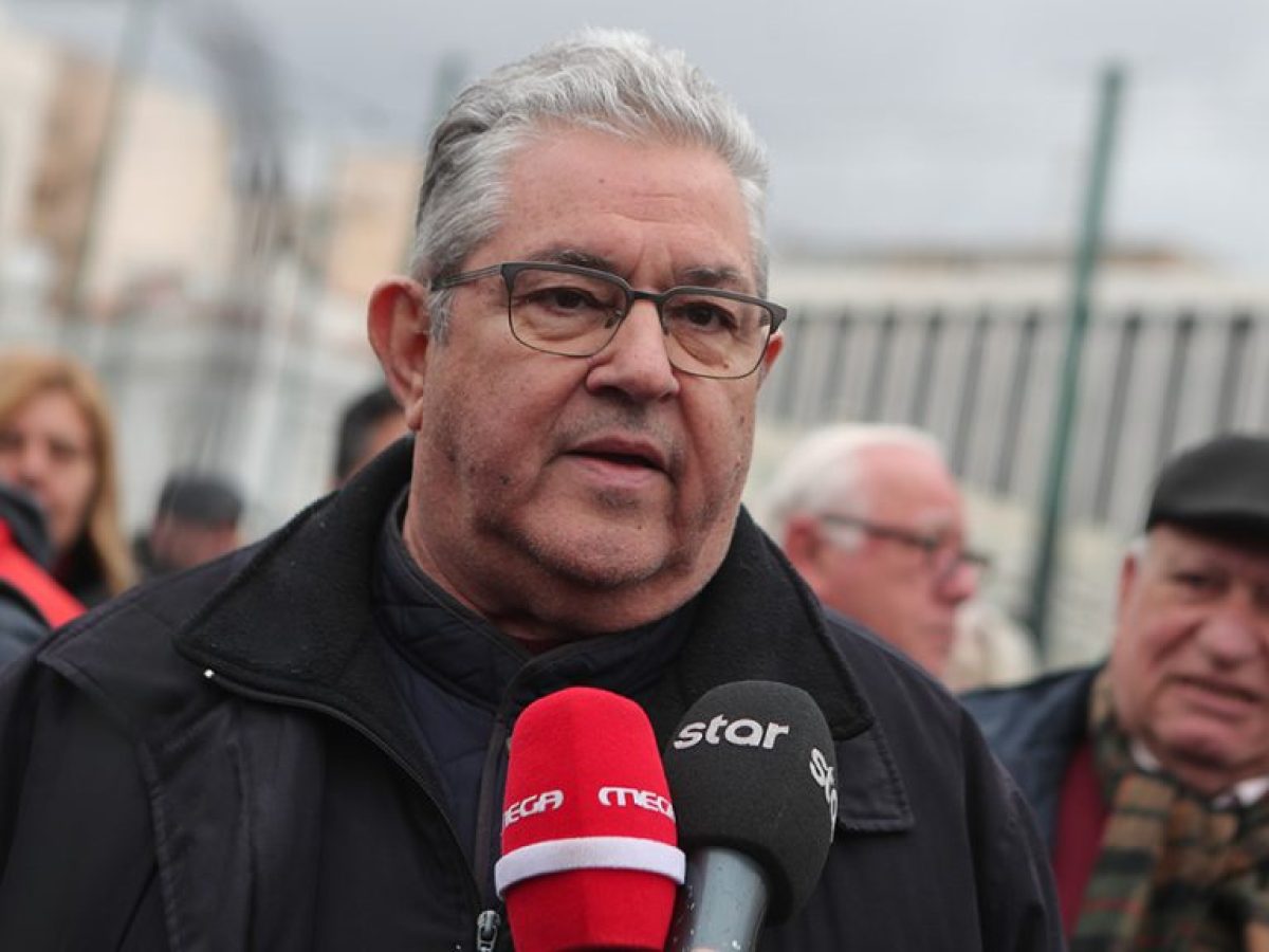 Κουτσούμπας: «Να παρθούν μέτρα για την ακρίβεια, αντί να χρυσοπληρώνουμε στρατιωτικές αποστολές»