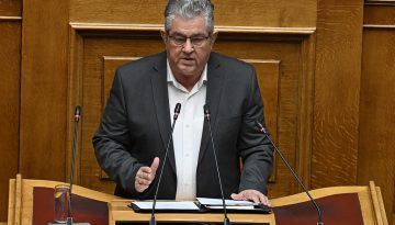 &Kappa;&omicron;&upsilon;&tau;&sigma;&omicron;ύ&mu;&pi;&alpha;&sigmaf;: &Omicron; &rho;ό&lambda;&omicron;&sigmaf; &tau;&omega;&nu; &epsilon;&lambda;&lambda;&eta;&nu;&iota;&kappa;ώ&nu; &delta;&upsilon;&nu;ά&mu;&epsilon;&omega;&nu; &sigma;&tau;&eta;&nu; &Kappa;ύ&pi;&rho;&omicron; &theta;&alpha; &epsilon;ί&nu;&alpha;&iota; &eta; &phi;ύ&lambda;&alpha;&xi;&eta; &tau;&omega;&nu; &beta;&rho;&epsilon;&tau;&alpha;&nu;&iota;&kappa;ώ&nu; &beta;ά&sigma;&epsilon;&omega;&nu;