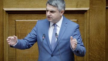 Κρίση στο ΠΑΣΟΚ: Ο Ανδρουλακης διέγραψε τον Οδυσσέα Κωνσταντινόπουλο