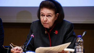 Λ. Μενδώνη: «Ο χαρισματικός Γιώργος Μαρίνος μας χάρισε αφειδώλευτα το ταλέντο του»