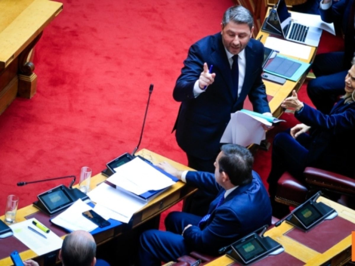 Λαζαρίδης: Ούτε κουβέντα δεν είπες για τον κουμπάρο σου για ΟΠΕΚΕΠΕ – Ανδρουλάκης: Εμένα κανένας δεν πήρε ούτε ένα ευρώ π