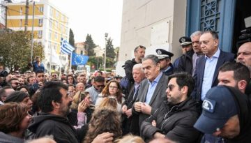 Λέσβος: Κτηνοτρόφοι προπηλάκισαν τον Χρήστο Κέλλα μετά την πολύωρη σύσκεψη για τον αφθώδη πυρετό – Πώς ξεκίνησε η ένταση