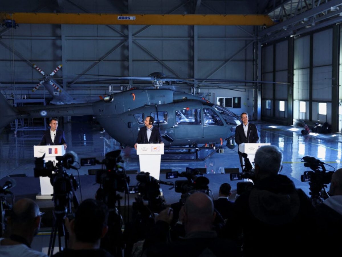 Μακρόν με Μητσοτάκη και Χριστοδουλίδη: Οταν επιτίθεται κάποιος στην Κύπρο επιτίθεται σε όλη την Ευρώπη