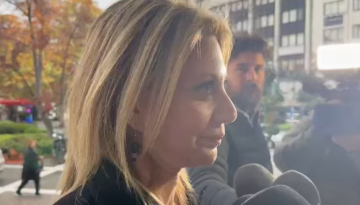 Μαρία Καρυστιανού: «Δεν θα κατέβουμε στο ισόγειο να δούμε από την τηλεόραση τη δίκη»
