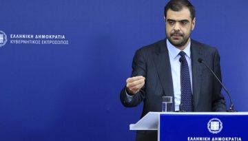 &Mu;&alpha;&rho;&iota;&nu;ά&kappa;&eta;&sigmaf; &gamma;&iota;&alpha; &laquo;&beta;ό&mu;&beta;&epsilon;&sigmaf;&raquo; &Kappa;&omicron;&upsilon;&tau;&sigma;&omicron;ύ&mu;&pi;&alpha;: &laquo;&Chi;&rho;&epsilon;&iota;ά&zeta;&epsilon;&tau;&alpha;&iota; &pi;&rho;&omicron;&sigma;&omicron;&chi;ή &sigma;&tau;&eta; &delta;&iota;ά&delta;&omicron;&sigma;&eta; &epsilon;&iota;&delta;ή&sigma;&epsilon;&omega;&nu; &pi;&omicron;&upsilon; &delta;&epsilon;&nu; &pi;&alpha;&tau;ά&nu;&epsilon; &sigma;&tau;&eta;&nu; &pi;&rho;&alpha;&gamma;&mu;&alpha;&tau;&iota;&kappa;ό&tau;&eta;&tau;&alpha;&raquo;