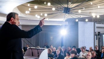 Με άνετη πλειοψηφία πέρασε η εισήγηση Φάμελλου στην ΚΕ του ΣΥΡΙΖΑ – Προειδοποίηση Πολάκη