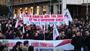 &Mu;&epsilon;&gamma;ά&lambda;&omicron; &sigma;&upsilon;&lambda;&lambda;&alpha;&lambda;&eta;&tau;ή&rho;&iota;&omicron; &sigma;&tau;&omicron; &Sigma;ύ&nu;&tau;&alpha;&gamma;&mu;&alpha; &kappa;&alpha;&iota; &pi;&omicron;&rho;&epsilon;ί&alpha; &sigma;&tau;&eta;&nu; &pi;&rho;&epsilon;&sigma;&beta;&epsilon;ί&alpha; &tau;&omega;&nu; &Eta;&Pi;&Alpha;: &laquo;&Kappa;&alpha;&mu;ί&alpha; &theta;&upsilon;&sigma;ί&alpha; &gamma;&iota;&alpha; &tau;&omicron;&nu; &pi;ό&lambda;&epsilon;&mu;&omicron; &kappa;&alpha;&iota; &tau;&alpha; &kappa;έ&rho;&delta;&eta; &tau;&omicron;&upsilon;&sigmaf;&raquo;