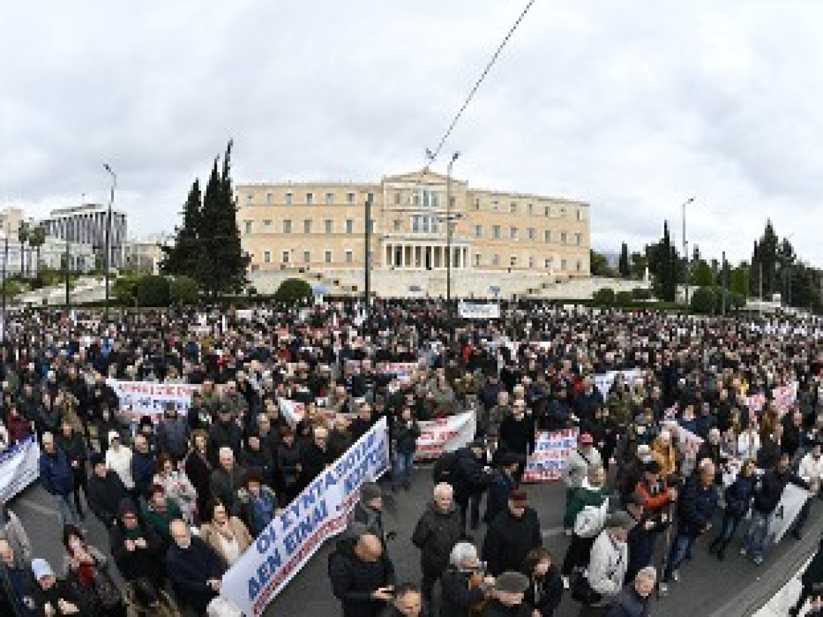 ΜΕΓΑΛΟ ΠΑΝΕΛΛΑΔΙΚΟ ΣΥΛΛΑΛΗΤΗΡΙΟ ΤΩΝ ΣΥΝΤΑΞΙΟΥΧΩΝ: Εδώ και τώρα λεφτά για συντάξεις και Υγεία, όχι για του ΝΑΤΟ τα σφαγεία