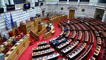 &Mu;&epsilon;&tau;ά &tau;&omicron;&nu; &laquo;&kappa;ό&phi;&tau;&eta;&raquo; &sigma;&tau;&eta; &Beta;&omicron;&upsilon;&lambda;ή, &mu;&pi;&lambda;ό&kappa;&omicron; &sigma;&epsilon; &beta;ί&nu;&tau;&epsilon;&omicron; &kappa;&alpha;&iota; &phi;&omega;&tau;&omicron;&gamma;&rho;&alpha;&phi;ί&epsilon;&sigmaf;