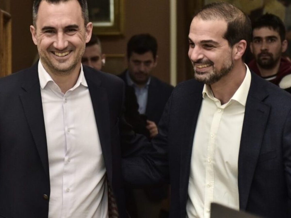 &Mu;&epsilon;&tau;&alpha;&beta;&alpha;&tau;&iota;&kappa;ό&sigmaf; &pi;&rho;ό&epsilon;&delta;&rho;&omicron;&sigmaf; &tau;&eta;&sigmaf; &Nu;έ&alpha;&sigmaf; &Alpha;&rho;&iota;&sigma;&tau;&epsilon;&rho;ά&sigmaf; &omicron; &Gamma;&alpha;&beta;&rho;&iota;ή&lambda; &Sigma;&alpha;&kappa;&epsilon;&lambda;&lambda;&alpha;&rho;ί&delta;&eta;&sigmaf;, &mu;&epsilon;&tau;ά &tau;&eta;&nu; &pi;&alpha;&rho;&alpha;ί&tau;&eta;&sigma;&eta; &tau;&omicron;&upsilon; &Alpha;&lambda;έ&xi;&eta; &Chi;&alpha;&rho;ί&tau;&sigma;&eta;