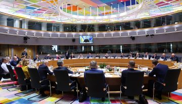 &Mu;έ&tau;&rho;&alpha; &gamma;&iota;&alpha; &kappa;&alpha;ύ&sigma;&iota;&mu;&alpha; &ndash; &rho;&epsilon;ύ&mu;&alpha; &zeta;&eta;&tau;&omicron;ύ&nu; &omicron;&iota; &laquo;27&raquo; &alpha;&pi;ό &Kappa;&omicron;&mu;&iota;&sigma;&iota;ό&nu;, &tau;&alpha; &sigma;&upsilon;&mu;&pi;&epsilon;&rho;ά&sigma;&mu;&alpha;&tau;&alpha; &tau;&eta;&sigmaf; &Sigma;&upsilon;&nu;ό&delta;&omicron;&upsilon;