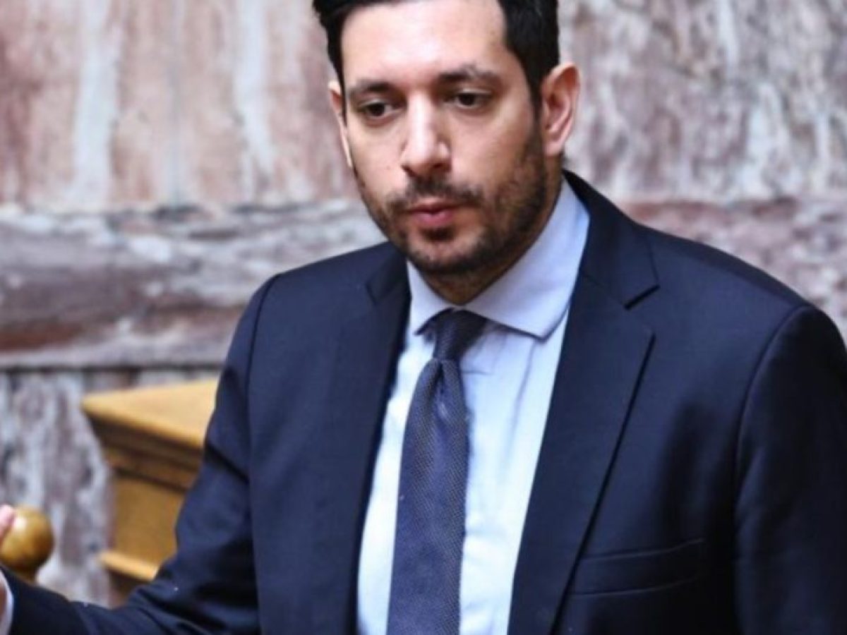 «Μύθος η βίαιη ηλεκτροκίνηση»: Σύγκρουση κυβέρνησης–ταξί με φόντο απεργίες και πολιτικό ρίσκο