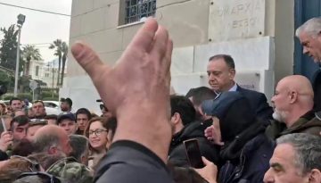 Μυτιλήνη: «Φυγάδευσαν» τον Κέλλα