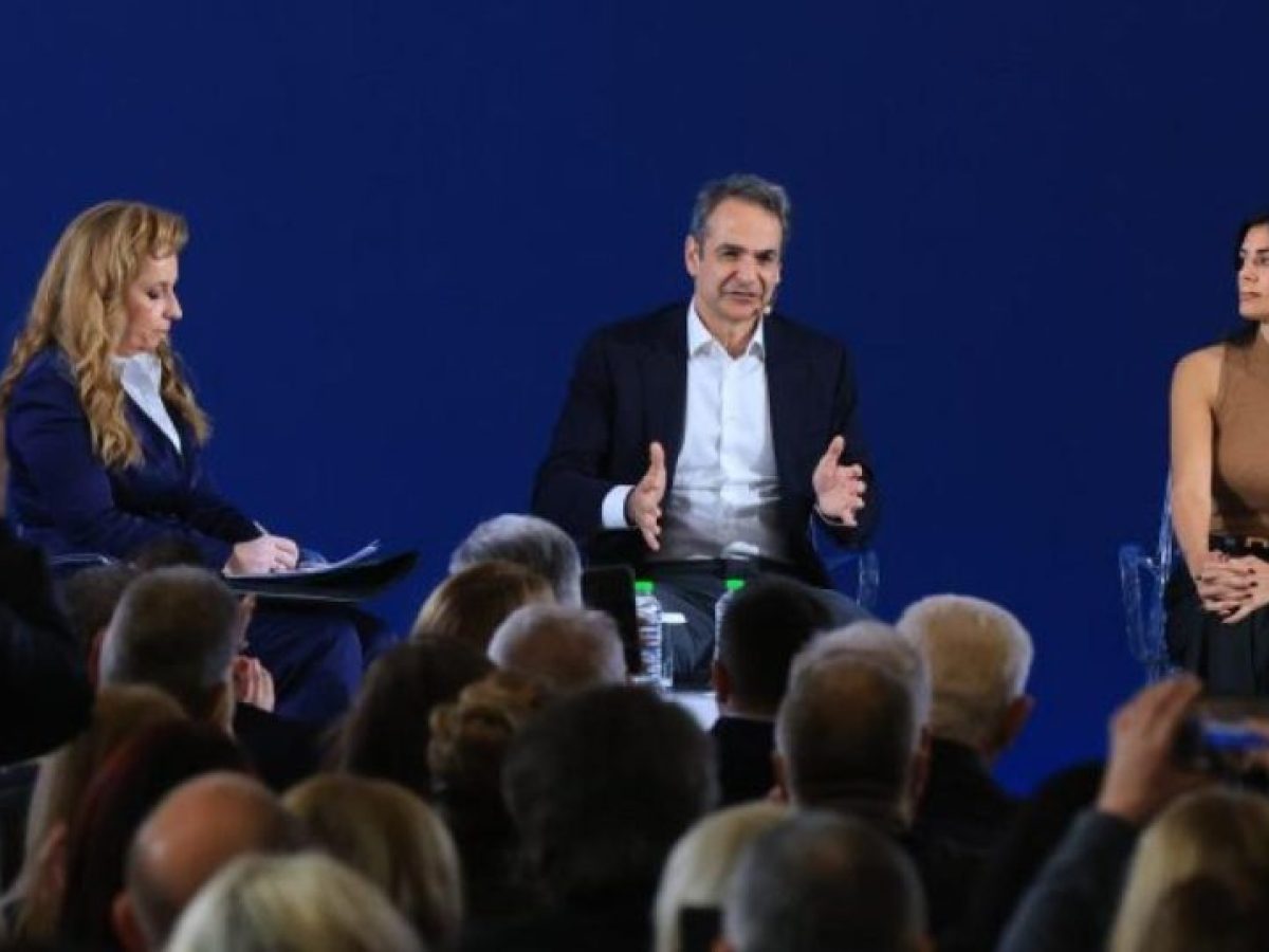 Μητσοτάκης από Λάρισα: Ανακοινώσεις σύντομα για τη στήριξη της ελληνικής ενεργοβόρου βιομηχανίας