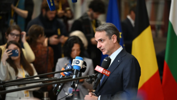 Μητσοτάκης από Βρυξέλλες: Σήμα για μέτρα στήριξης, άμυνα χωρίς εκπτώσεις