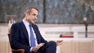 Μητσοτάκης: Χρόνια πολλά στις γυναίκες – Στόχος μας να μετατραπεί η ισότητα σε καθημερινό βίωμα