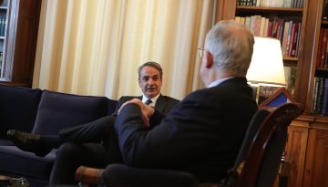 &Mu;&eta;&tau;&sigma;&omicron;&tau;ά&kappa;&eta;&sigmaf;: &Omicron;&rho;ί&zeta;&omicron;&nu;&tau;&alpha;&sigmaf; &tau;&rho;&iota;&mu;ή&nu;&omicron;&upsilon; &sigma;&tau;&omicron; &pi;&lambda;&alpha;&phi;ό&nu; &sigma;&epsilon; &rho;ά&phi;&iota;&alpha; &kappa;&alpha;&iota; &alpha;&nu;&tau;&lambda;ί&epsilon;&sigmaf;