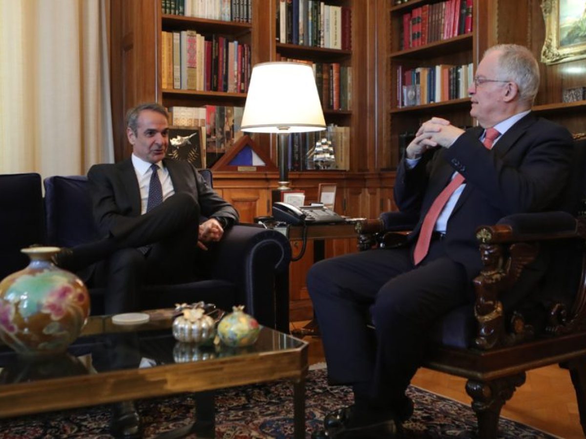 Μητσοτάκης: «Πλαφόν σε καύσιμα και σούπερ μάρκετ για ένα τρίμηνο»