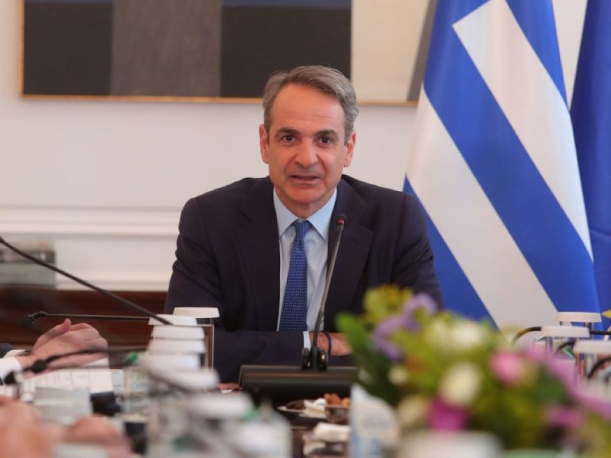 Μητσοτάκης στο υπουργικό: Στα 920 ευρώ ο κατώτατος μισθός από την 1η Απριλίου