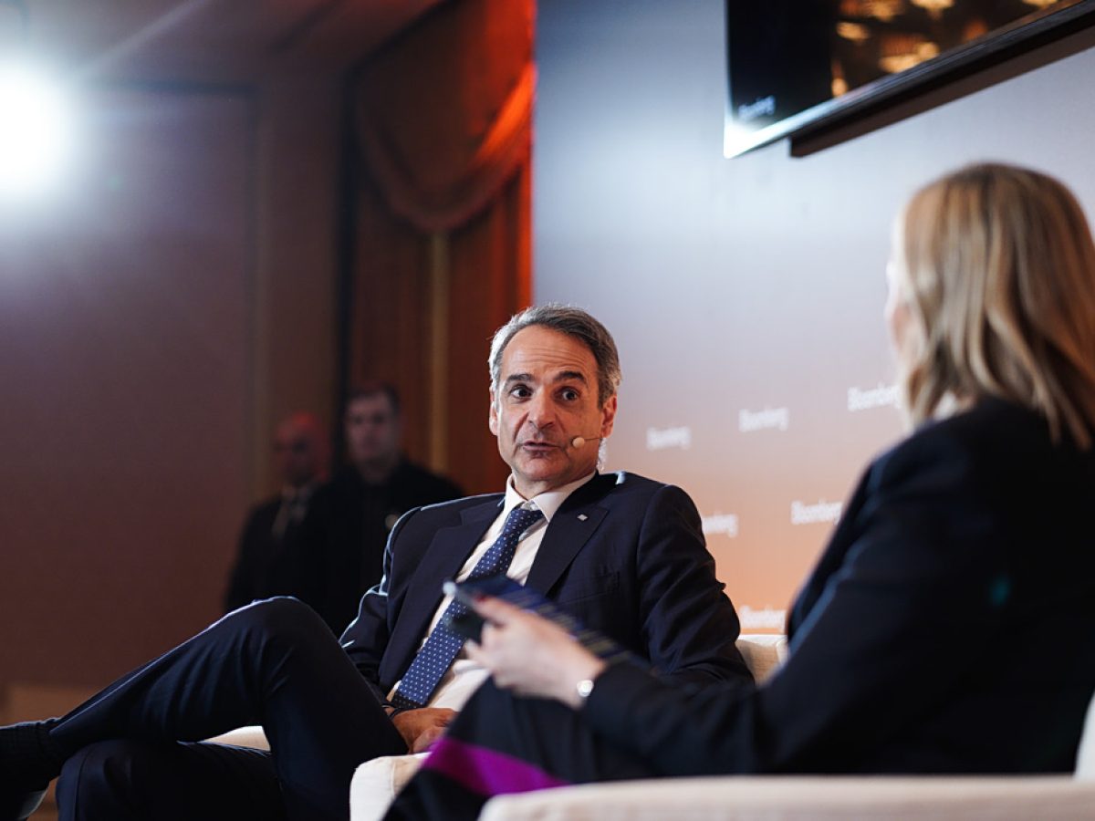 Μητσοτάκης στο συνέδριο του Bloomberg: Η Ευρώπη δεν θα εμπλακεί στρατιωτικά στη Μ. Ανατολή