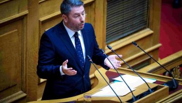 Ν. Ανδρουλάκης: Καμία εμπλοκή στον πόλεμο που διεξάγουν ΗΠΑ και Ισραήλ με το Ιράν – Τι δήλωσε για την επιστολική ψήφο