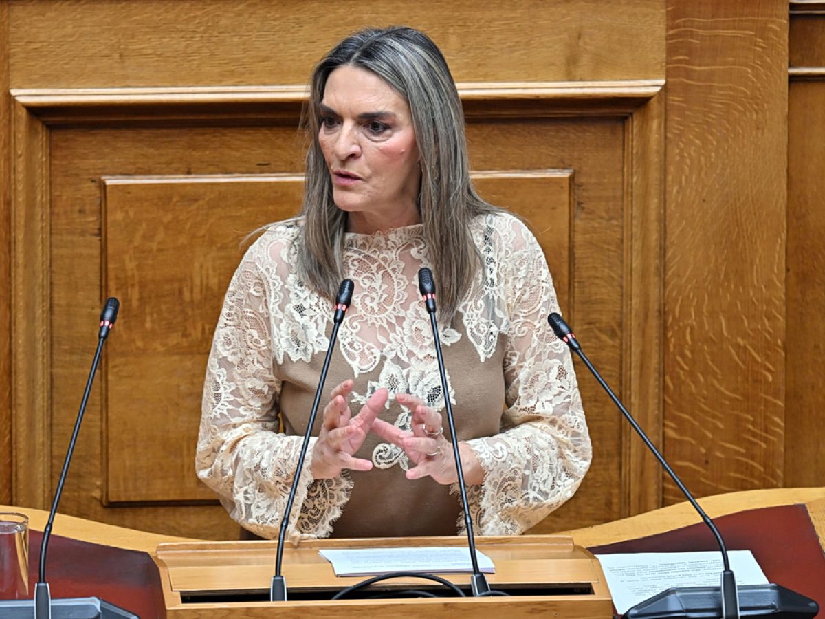 &Nu;έ&alpha; &Alpha;&rho;&iota;&sigma;&tau;&epsilon;&rho;ά: &Pi;&rho;ό&epsilon;&delta;&rho;&omicron;&sigmaf; &tau;&eta;&sigmaf; &Kappa;&omicron;&iota;&nu;&omicron;&beta;&omicron;&upsilon;&lambda;&epsilon;&upsilon;&tau;&iota;&kappa;ή&sigmaf; &Omicron;&mu;ά&delta;&alpha;&sigmaf; &eta; &Theta;&epsilon;&omicron;&pi;ί&sigma;&tau;&eta; &Pi;έ&rho;&kappa;&alpha;
