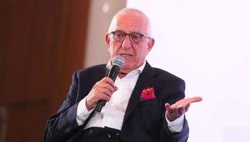 Νικήτας Κακλαμάνης: Η αναφορά του στους παλαιότερους βουλευτές και ο Αντώνης Σαμαράς που ξέχασε…