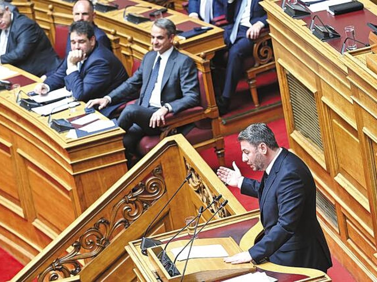 &Nu;ί&kappa;&omicron;&sigmaf; &Alpha;&nu;&delta;&rho;&omicron;&upsilon;&lambda;ά&kappa;&eta;&sigmaf;: &Kappa;ί&nu;&eta;&sigma;&eta; &rho;&omicron;&upsilon;ά &mu;&alpha;&tau; &gamma;&iota;&alpha; &upsilon;&pi;&omicron;&kappa;&lambda;&omicron;&pi;έ&sigmaf;