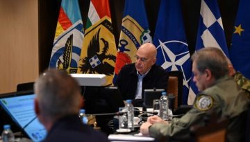 Νίκος Δένδιας: Έκτακτη σύσκεψη στο υπουργείο Εθνικής Άμυνας για τις εξελίξεις στη Μέση Ανατολή