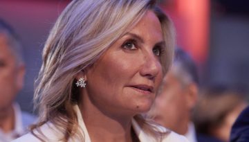 «Ντροπή»: Η ανάρτηση της Μαρέβας Μητσοτάκη μετά τα fake news για την επιστροφή της Σοφίας από το Ντουμπάι