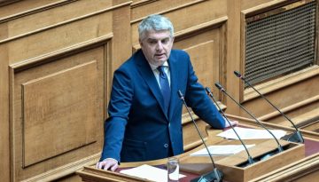 Ο Κωνσταντινόπουλος «ξαναχτύπησε» – «Ναι» επί της αρχής από το ΠΑΣΟΚ για τους υδρογονάνθρακες, επιφυλάξεις για το άρθρο 3