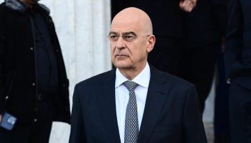 &Omicron; &Nu;ί&kappa;&omicron;&sigmaf; &Delta;έ&nu;&delta;&iota;&alpha;&sigmaf; &gamma;&iota;&alpha; &tau;&alpha; &Delta;&omega;&delta;&epsilon;&kappa;ά&nu;&eta;&sigma;&alpha; &kappa;&alpha;&iota; &tau;&eta;&nu; 78&eta; &epsilon;&pi;έ&tau;&epsilon;&iota;&omicron; &tau;&eta;&sigmaf; &Epsilon;&nu;&sigma;&omega;&mu;ά&tau;&omega;&sigma;&eta;&sigmaf; &tau;&omicron;&upsilon;&sigmaf;