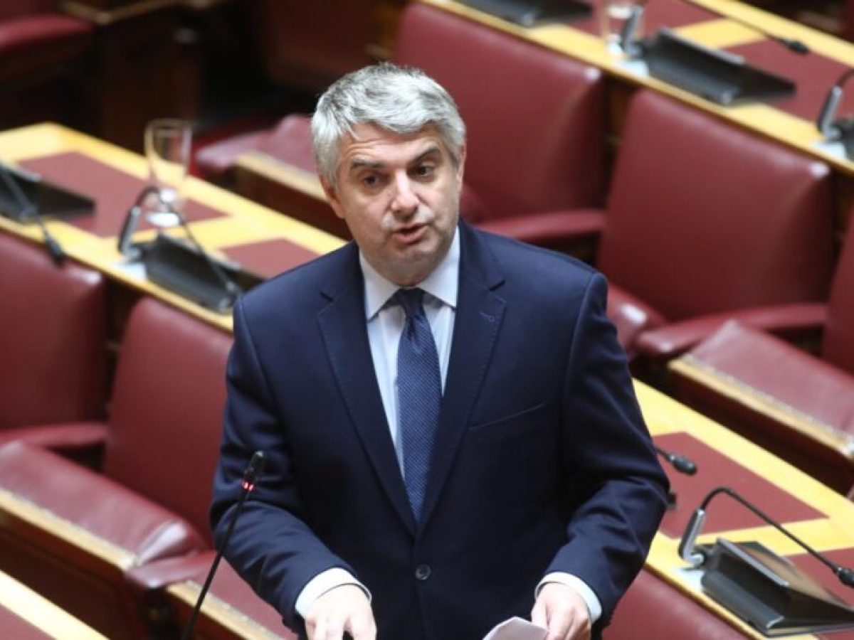 Ο Νίκος Ανδρουλάκης τα λέει στον Οδυσσέα για να τα ακούει ο Χάρης – Ο Κωνσταντινόπουλος αποχαιρετά το ΠΑΣΟΚ από τη Βουλή