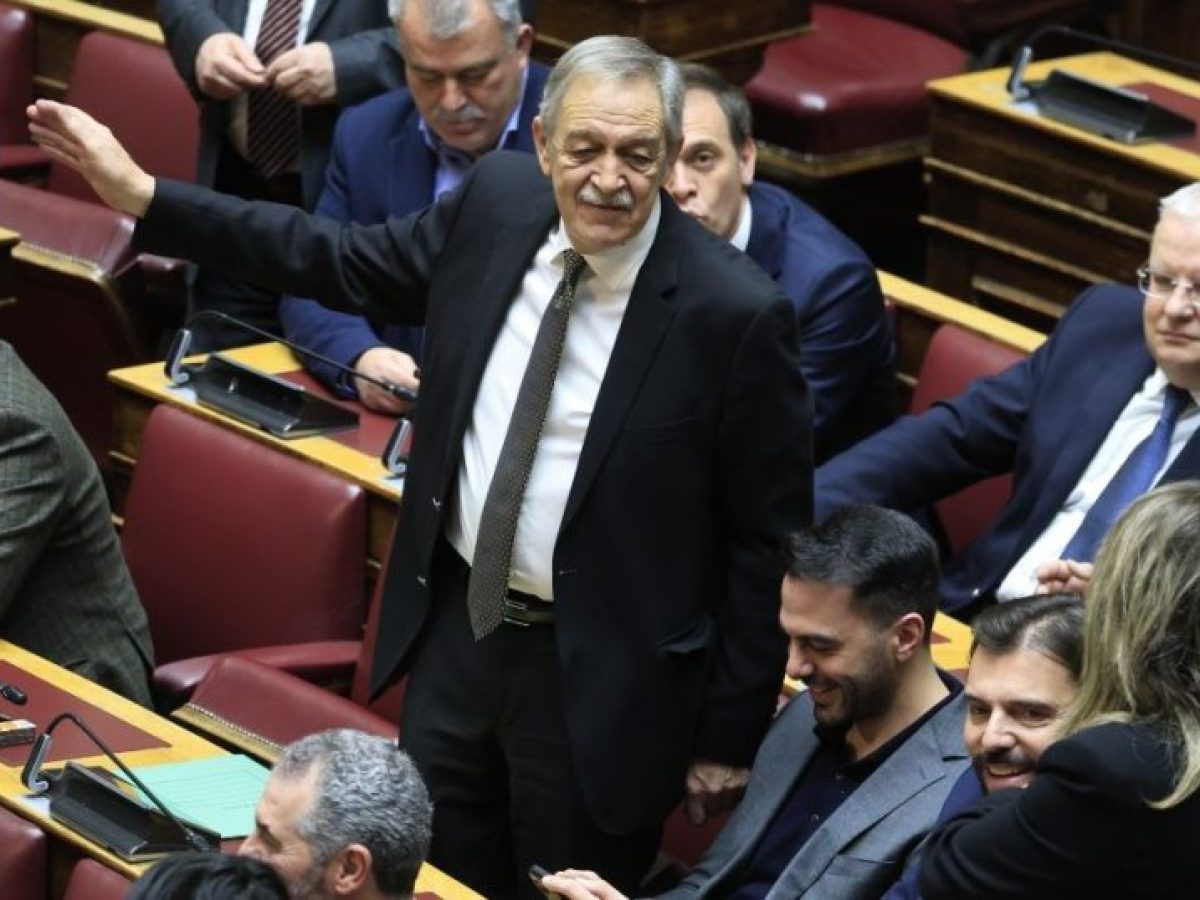 Ο Πάρις Κουκουλόπουλος εξελέγη πέμπτος Αντιπρόεδρος της Βουλής με ευρεία πλειοψηφία