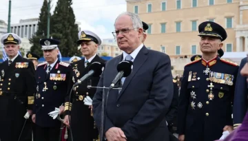 Ο Τασούλας ξέχασε στον αέρα τα λόγια του! Το φάλτσο της 25ης Μαρτίου που έδειξε αμηχανία στο ύψος του θεσμού  του προέδρο