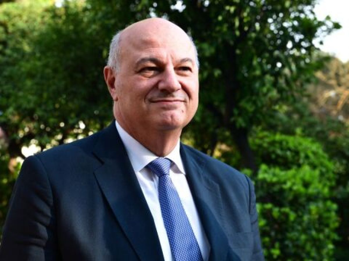 Ο Τσιάρας, το ρουσφέτι που δεν σχετίζεται με τον Σκρέκα και ο πρόεδρος της ΟΝΝΕΔ