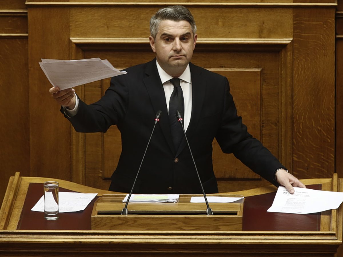 Οδυσσέας Κωνσταντινόπουλος: Παραιτείται από βουλευτής, παραδίδει την έδρα του