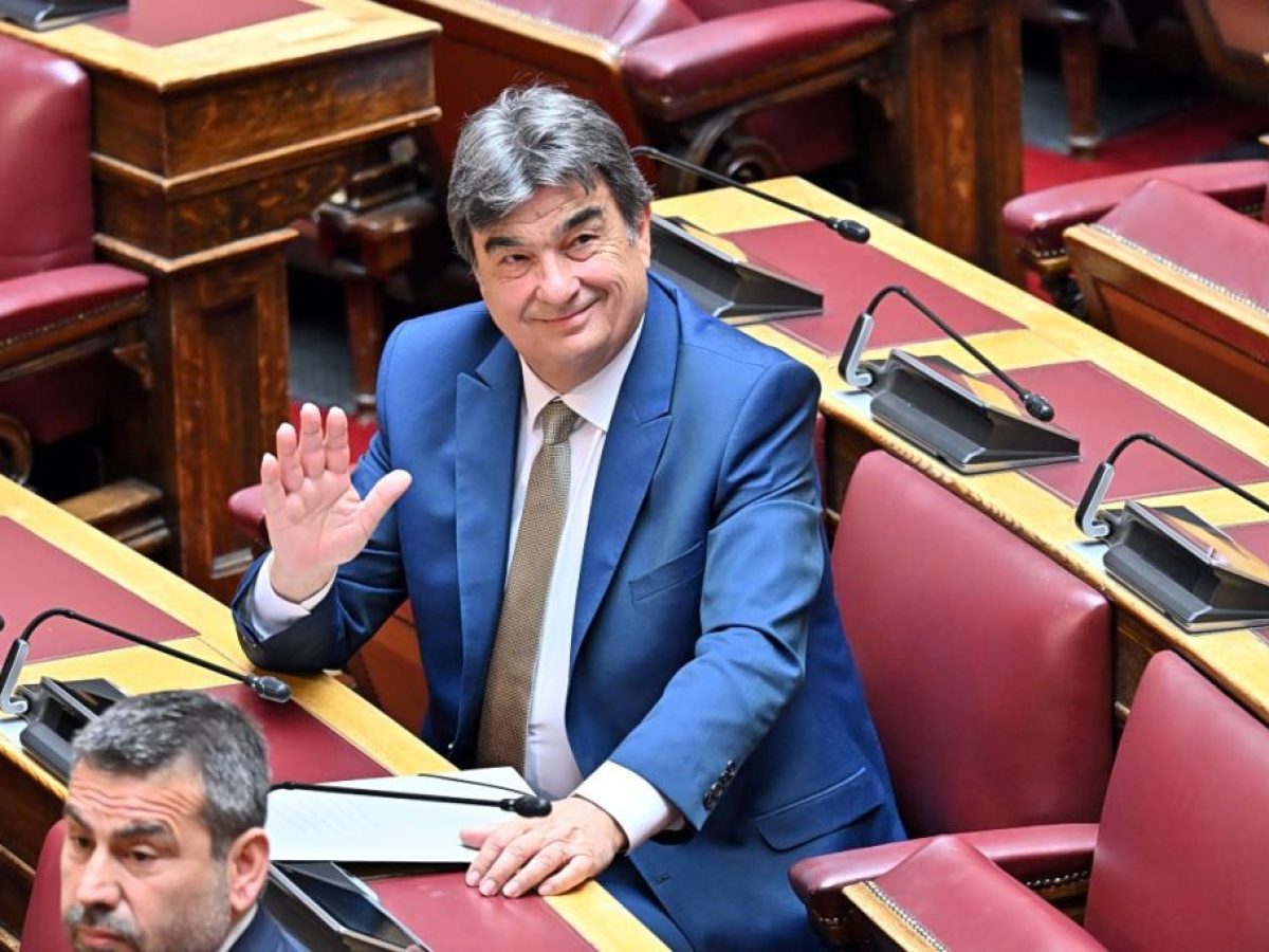 Ορκίστηκε βουλευτής ο Βαγγέλης Γιαννακούρας – Ανέλαβε την έδρα στην Αρκαδία