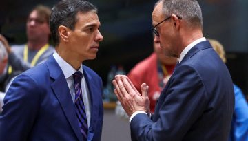 &Omicron;&upsilon;&delta;έ&nu; &nu;&epsilon;ώ&tau;&epsilon;&rho;&omicron;&nu; &alpha;&pi;ό &tau;&omicron; &mu;έ&tau;&omega;&pi;&omicron; &tau;&omega;&nu; &Beta;&rho;&upsilon;&xi;&epsilon;&lambda;&lambda;ώ&nu;