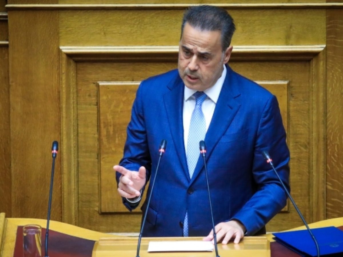 Παπασταύρου: Επιδιώκουμε να γίνουμε παραγωγός χώρα φυσικού αερίου