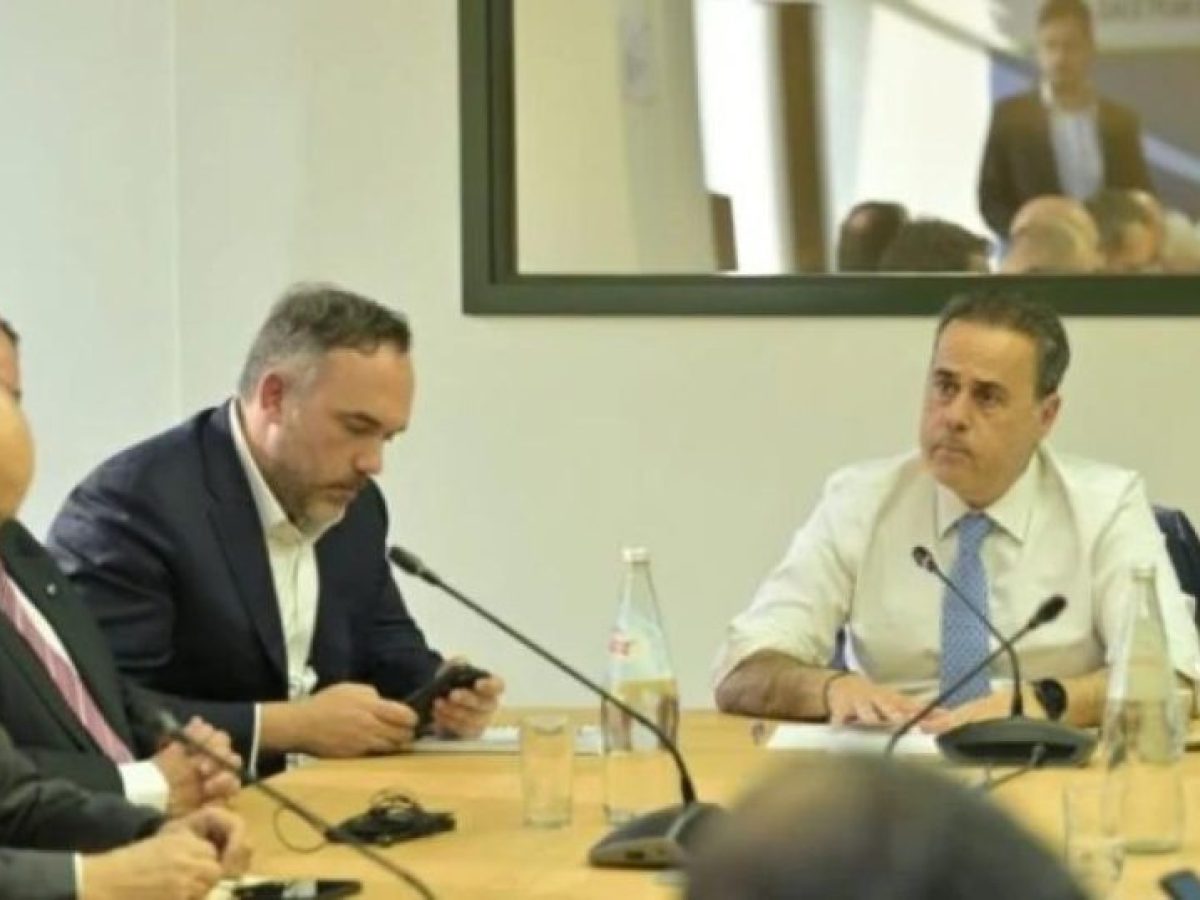 &Pi;&alpha;&pi;&alpha;&sigma;&tau;&alpha;ύ&rho;&omicron;&upsilon;: &laquo;&Upsilon;&pi;ά&rho;&chi;&epsilon;&iota; &epsilon;&pi;ά&rho;&kappa;&epsilon;&iota;&alpha; &epsilon;&phi;&omicron;&delta;&iota;&alpha;&sigma;&mu;&omicron;ύ &ndash; &Eta; &epsilon;&nu;&epsilon;&rho;&gamma;&epsilon;&iota;&alpha;&kappa;ή &alpha;&sigma;&phi;ά&lambda;&epsilon;&iota;&alpha; &sigma;&upsilon;&nu;&iota;&sigma;&tau;ά &epsilon;&theta;&nu;&iota;&kappa;ή &alpha;&sigma;&phi;ά&lambda;&epsilon;&iota;&alpha;&raquo;