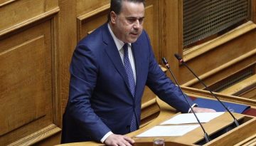 Παπασταύρου: Απολογισμός ενός χρόνου στο ΥΠΕΝ – Chevron, Κάθετος Διάδρομος και η γεώτρηση στο Ιόνιο